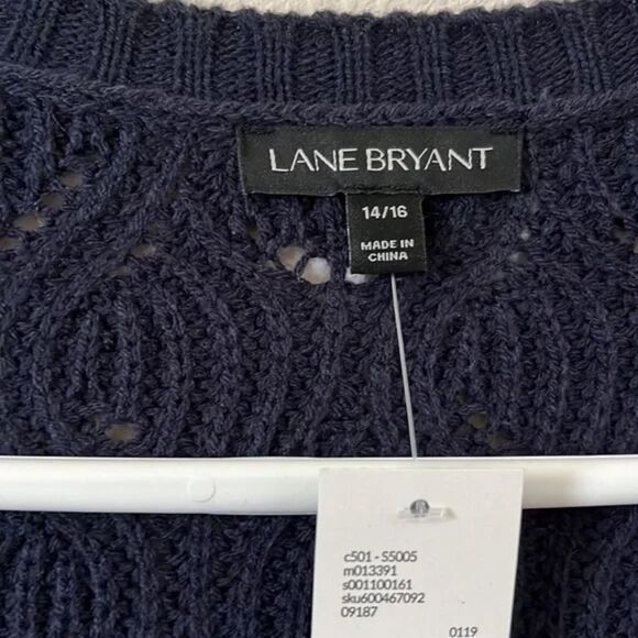 Lane Bryant- Textured Bell-Sleeve Over-piece - Picture 5 of 6